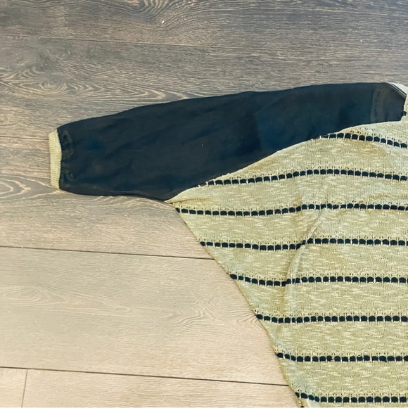 Harmony Mesh 3/4 Sleeve Olive Green Striped See Through Woven Slouchy Sweater - Picture 9 of 16